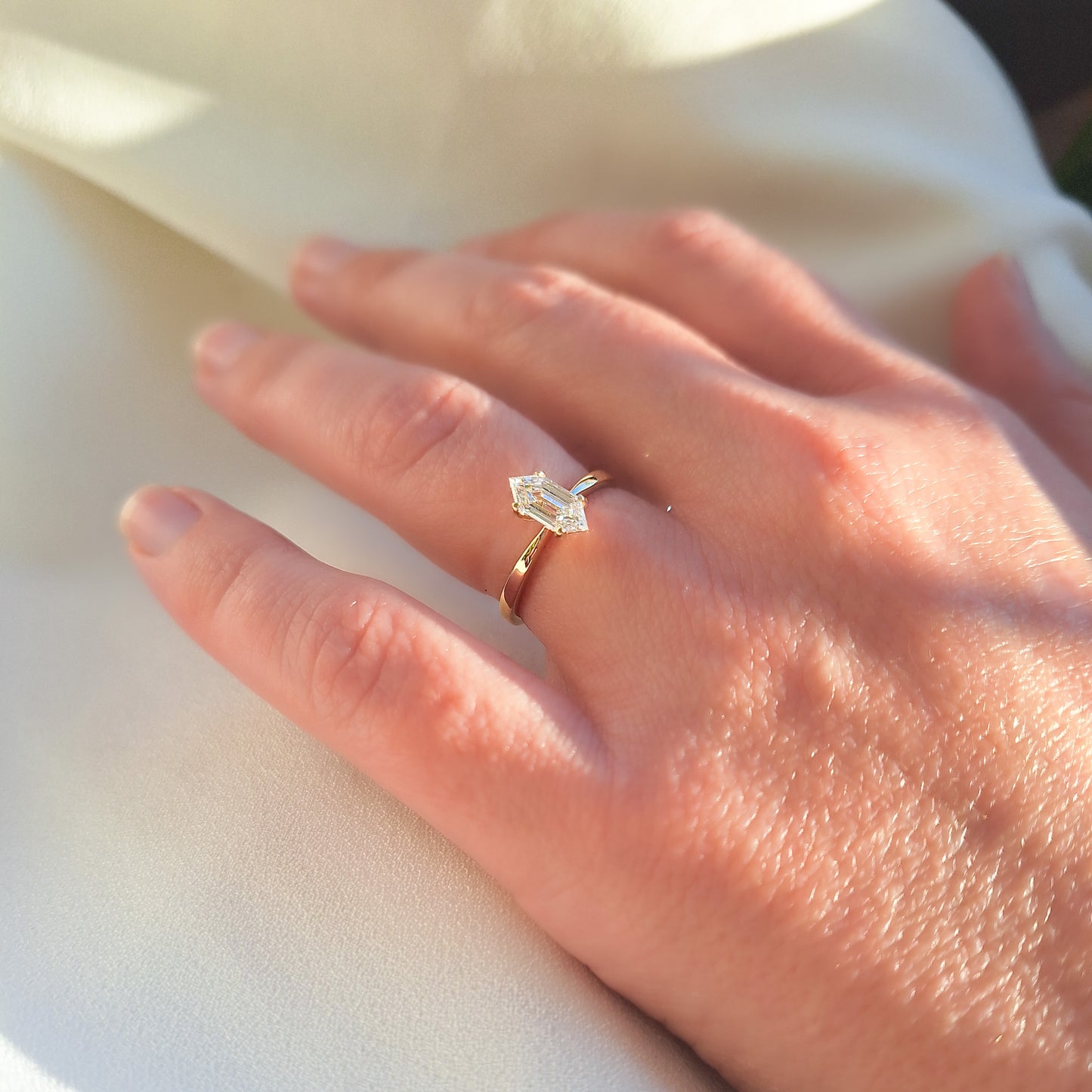 טבעת יהלום | משושה ארוך