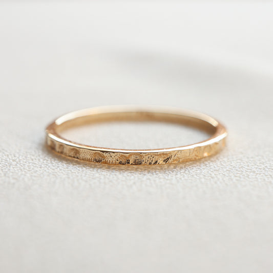 טבעת נישואין | מרוקעת