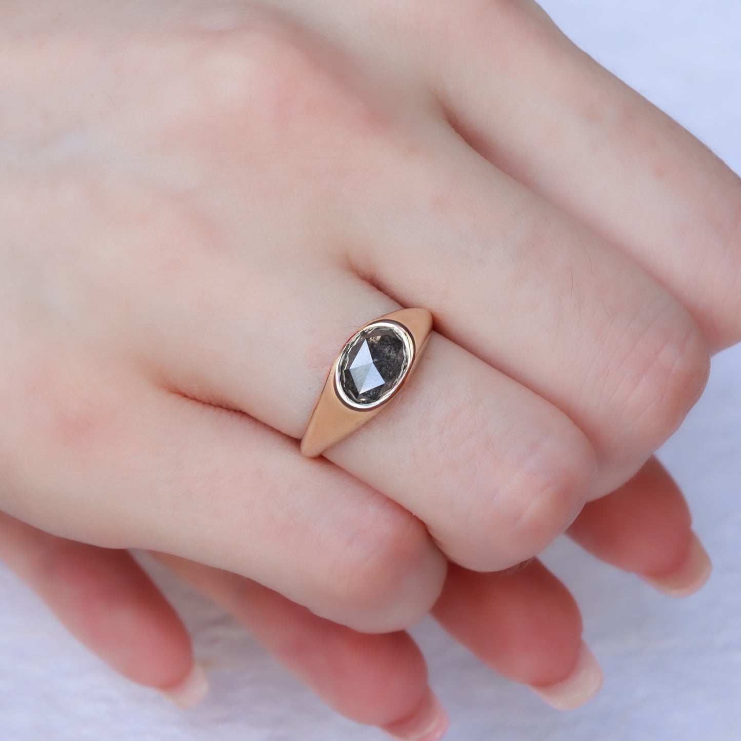 Salt & Pepper Oval Rose Cut Signet Ring | Yellow Gold
