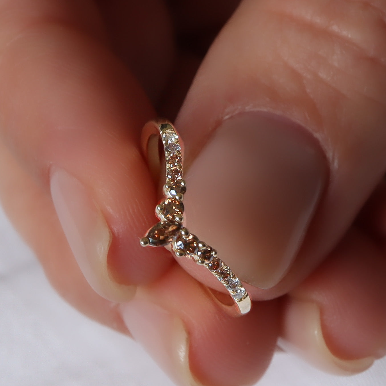 טבעת משלימה קלאסטר שוקולד | יהלומים חומים