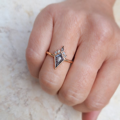 Geometric Salt & Pepper Diamond Crown Ring | Rose Gold