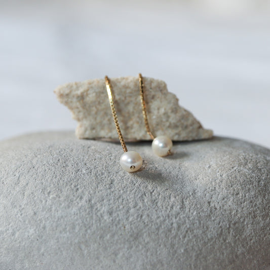 עגילי פנינה נופלים