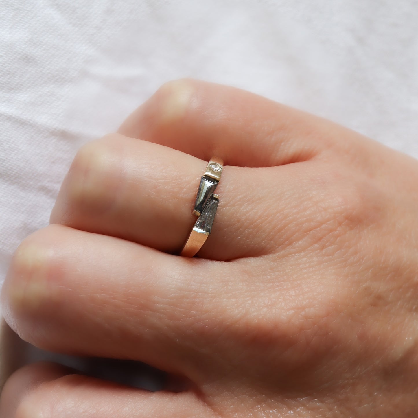 טבעת זוג טרפזים | Salt & Pepper