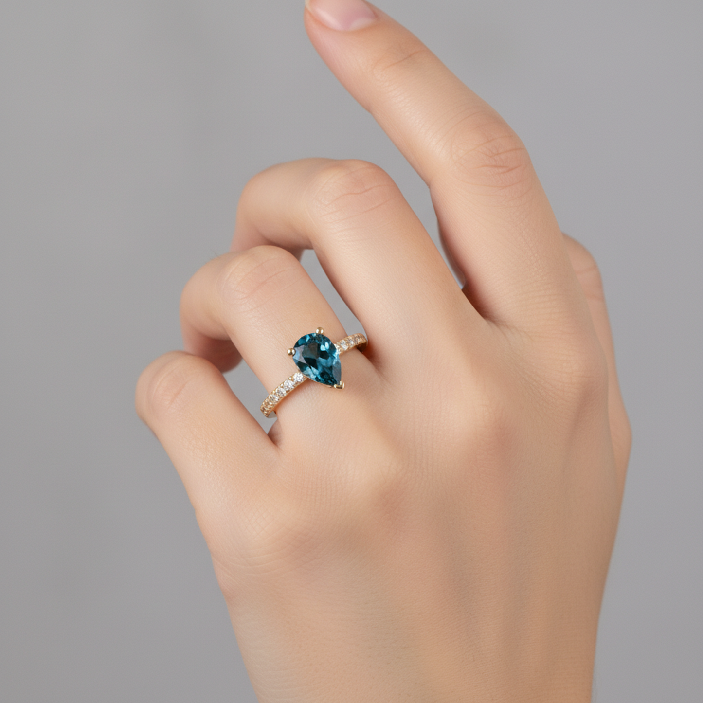 London Blue Topaz Pear & Diamond Ring | Yellow Gold