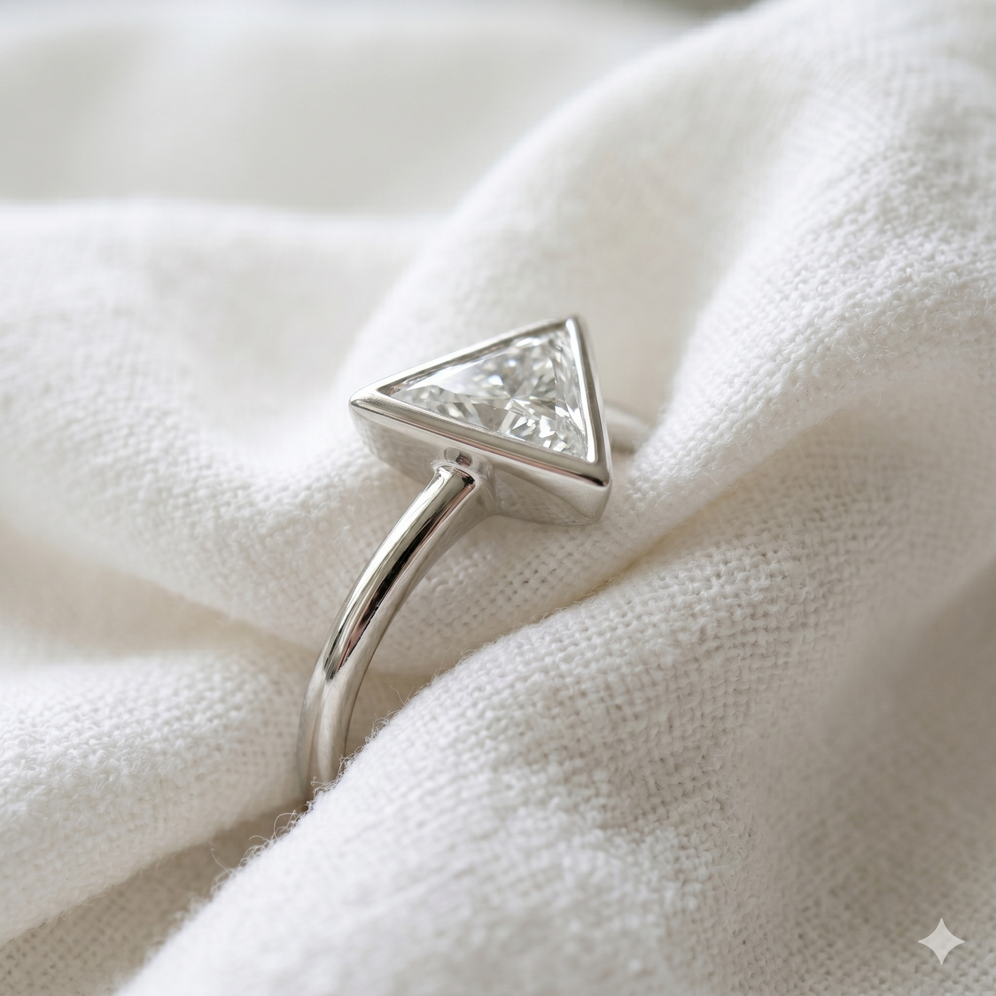 Triangle Diamond Geometric Ring | White Gold